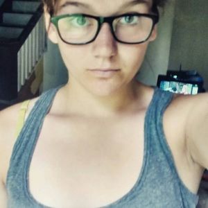 Meet your Posher, Cassandra